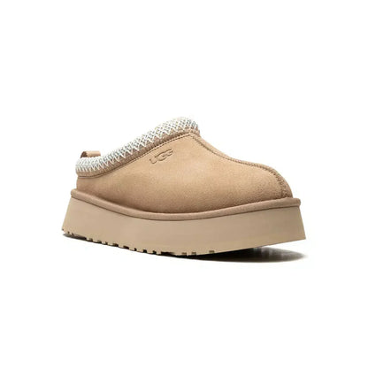 UGG Tazz Slippers Sand Beige – Elegant and Comfortable with Elevated Sole
