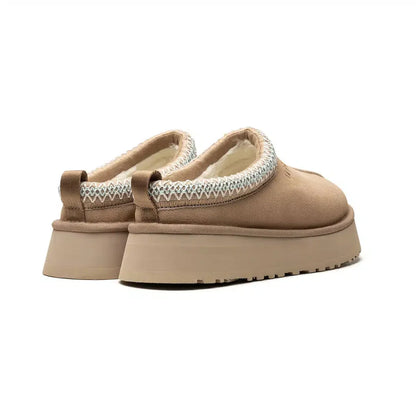 UGG Tazz Slippers Sand Beige – Elegant and Comfortable with Elevated Sole