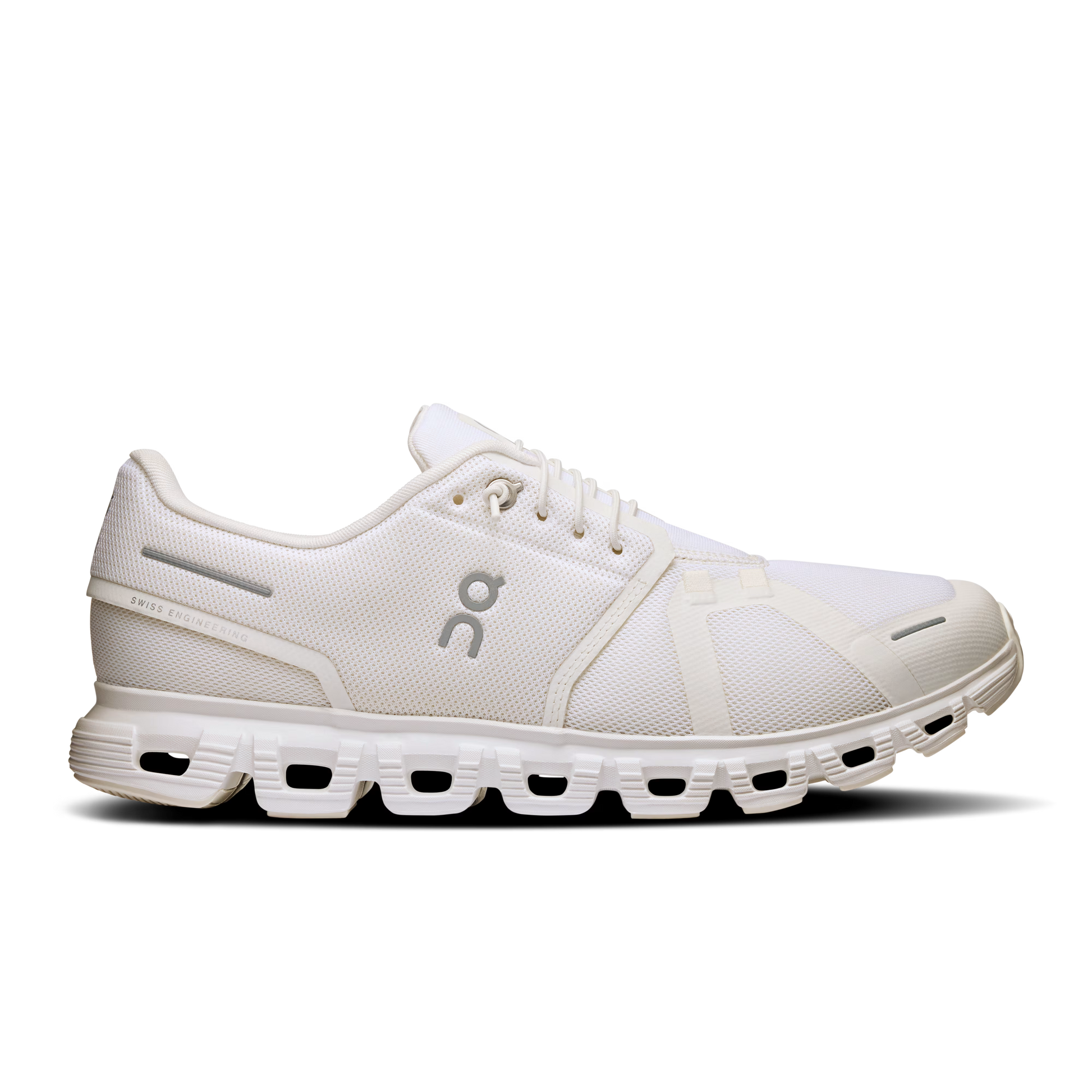 On Cloud 6 Sneaker – Swiss-Engineered Everyday Comfort